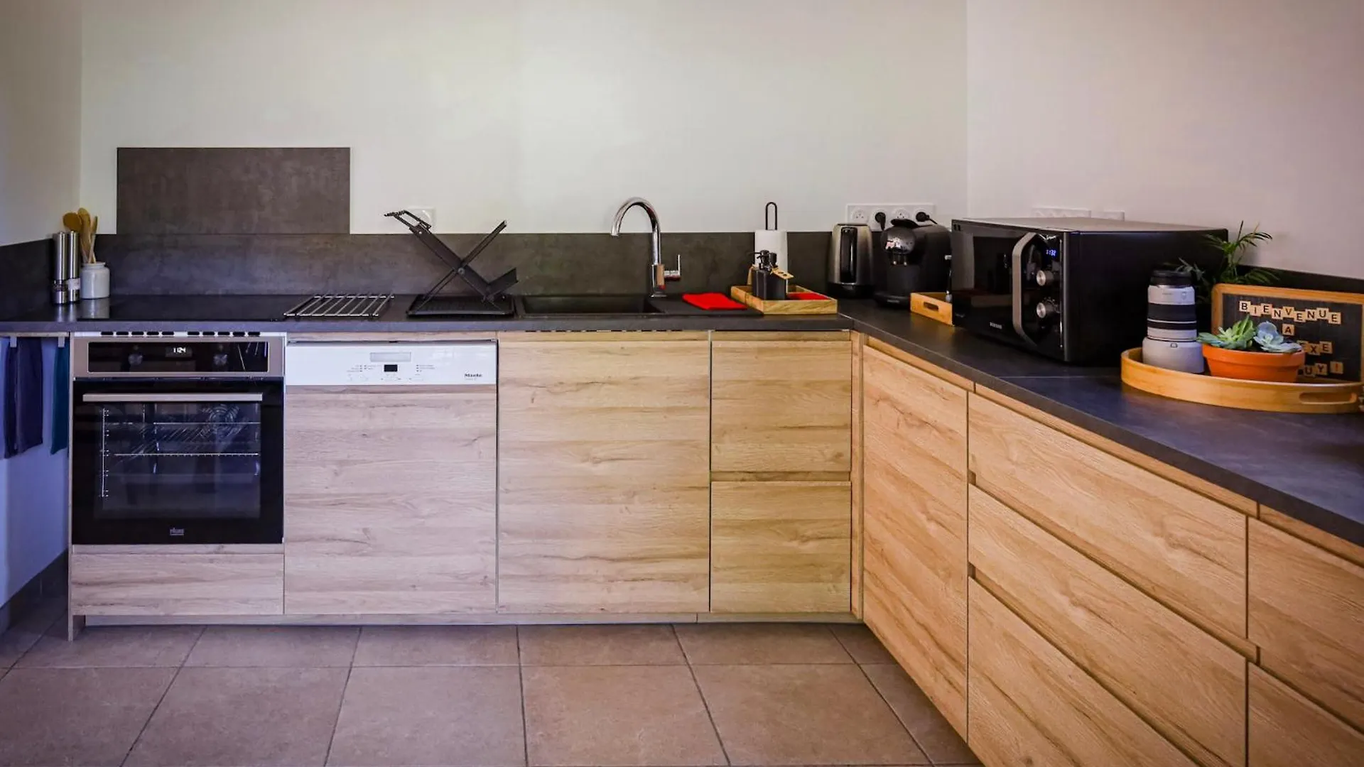 Holiday home Gite De Caractere A Beaupuy Beaupuy